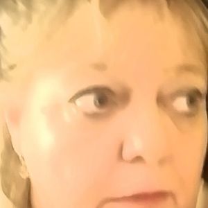 Meet your Posher, Pamela